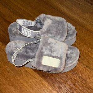 Ugg slides